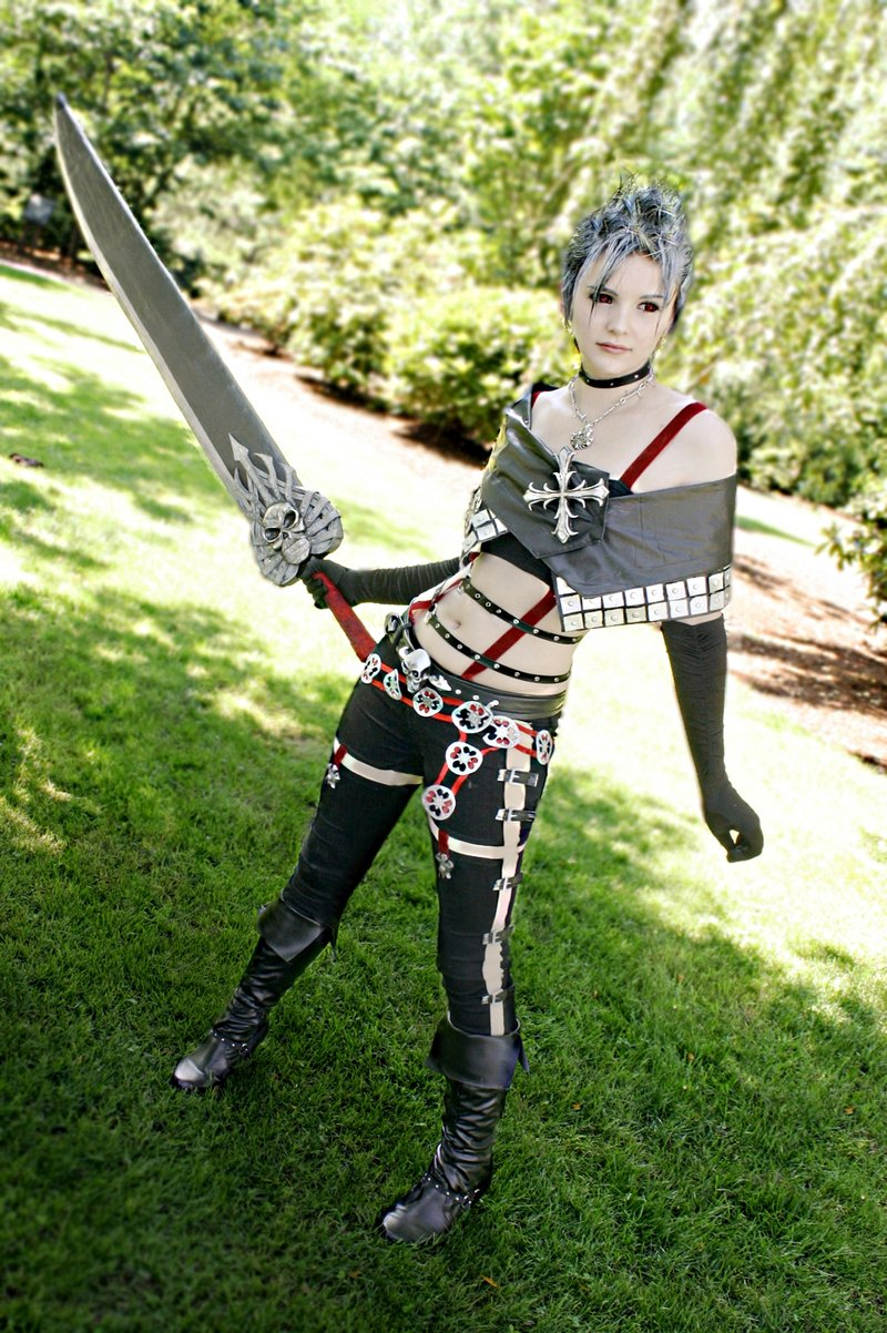 Illustration for article titled Booker Cosplay Can't Catch This Fire Emblem Hotness